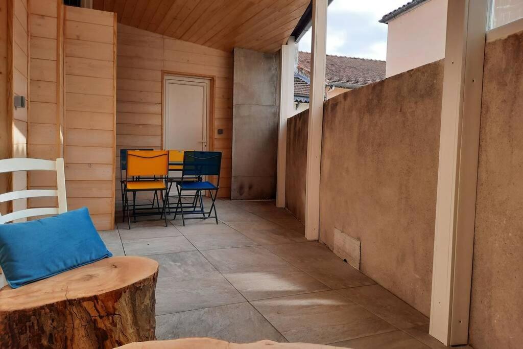 Le Liberte Apartment Aubenas Exterior photo